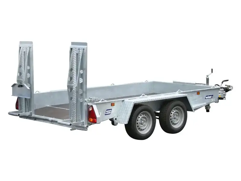 Beavertail plant trailer rear three quarter with split ramps deployed